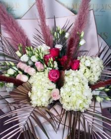 Extra Large pink and white with pampas 